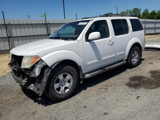 2006 Nissan Pathfinder LE