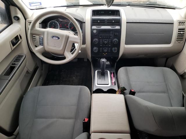 2011 Ford Escape XLS