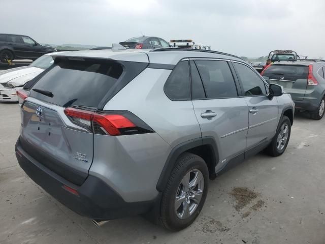 2022 Toyota Rav4 XLE