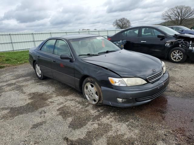 2000 Lexus ES 300