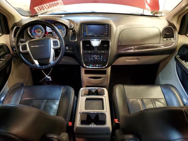 2015 Chrysler Town & Country Touring