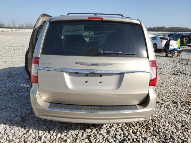 2015 Chrysler Town & Country Touring L