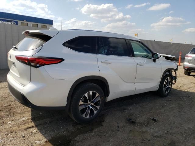 2021 Toyota Highlander XLE