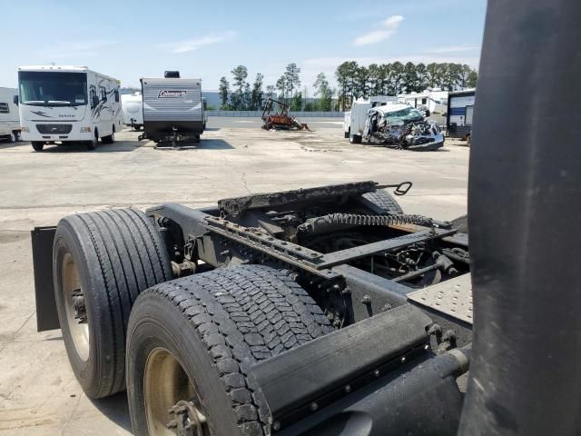 2016 Freightliner Cascadia 125