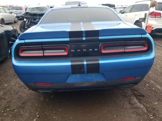 2015 Dodge Challenger SXT Plus