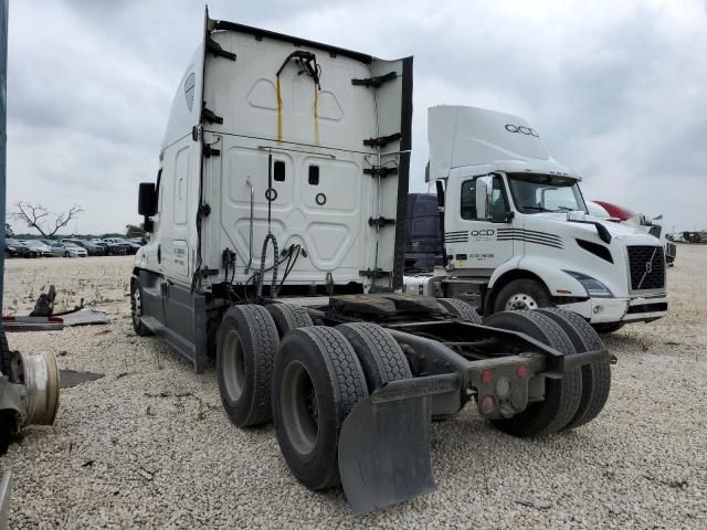 2017 Freightliner Cascadia 125