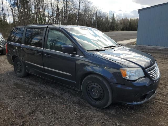 2014 Chrysler Town & Country Touring L