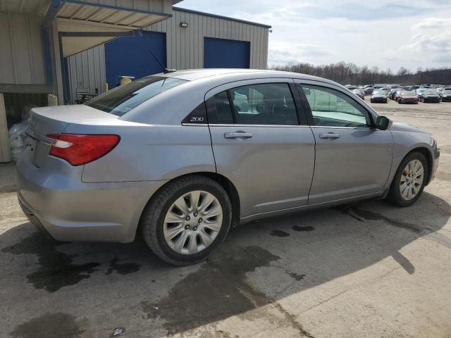 2013 Chrysler 200 LX