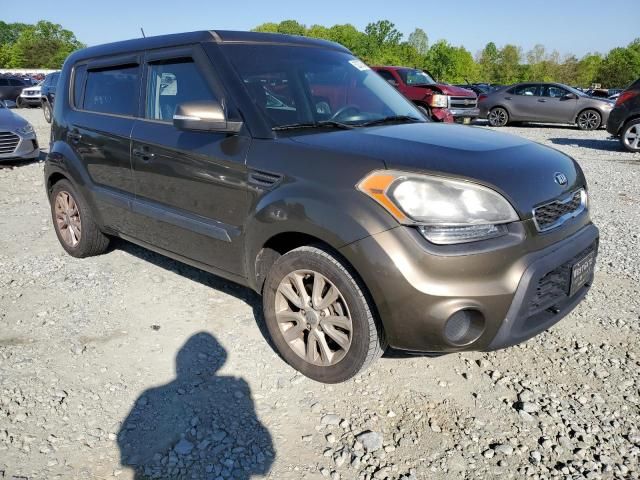 2012 KIA Soul +