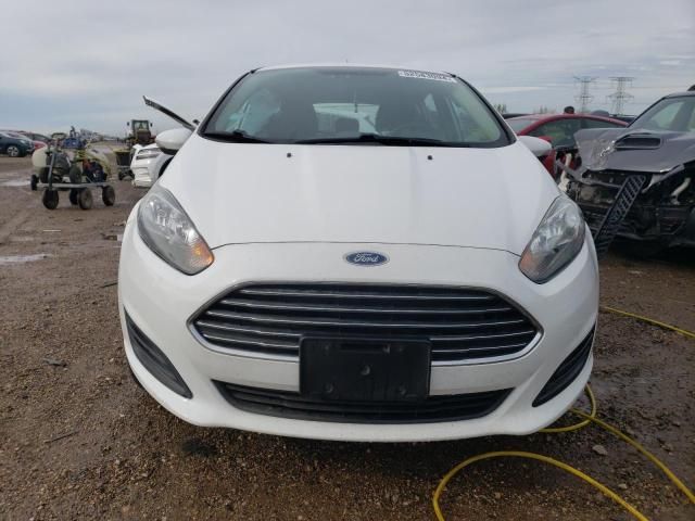 2015 Ford Fiesta SE