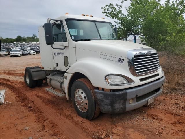 2009 Freightliner Conventional Columbia