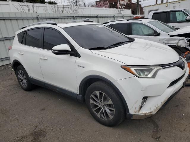 2017 Toyota Rav4 HV LE