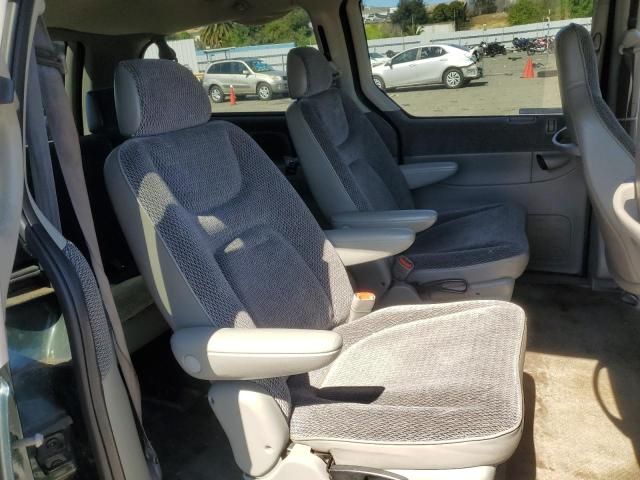 1997 Dodge Grand Caravan SE