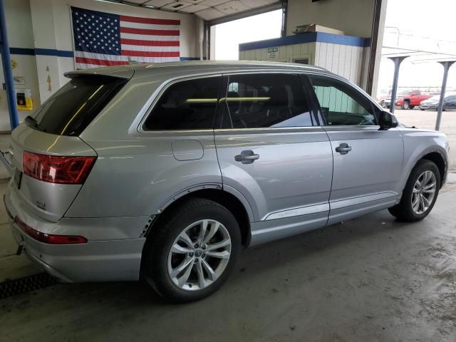 2018 Audi Q7 Premium Plus