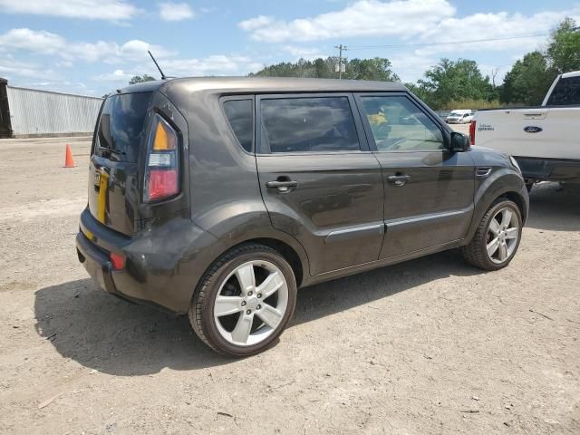 2011 KIA Soul +