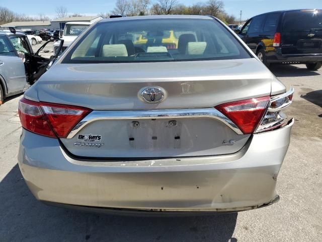 2016 Toyota Camry LE