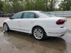 2018 Volkswagen Passat SEL Premium