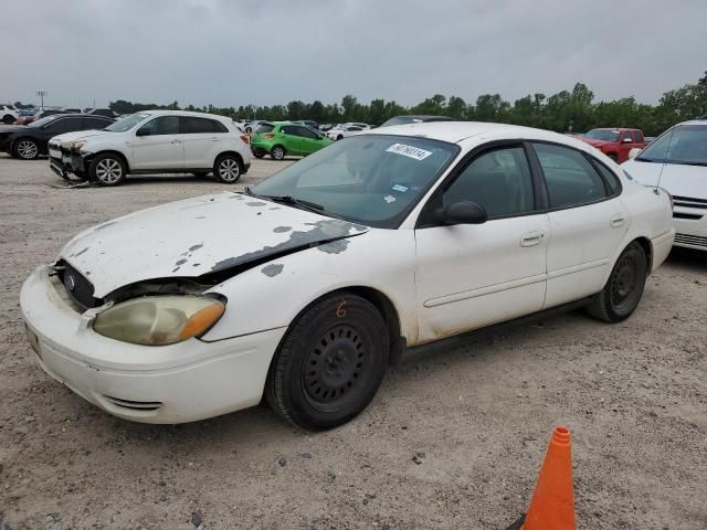 2005 Ford Taurus SE