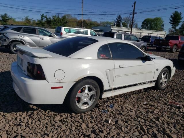 2004 Ford Mustang