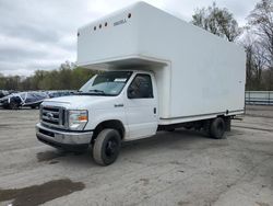 Salvage cars for sale from Copart Ellwood City, PA: 2016 Ford Econoline E450 Super Duty Cutaway Van