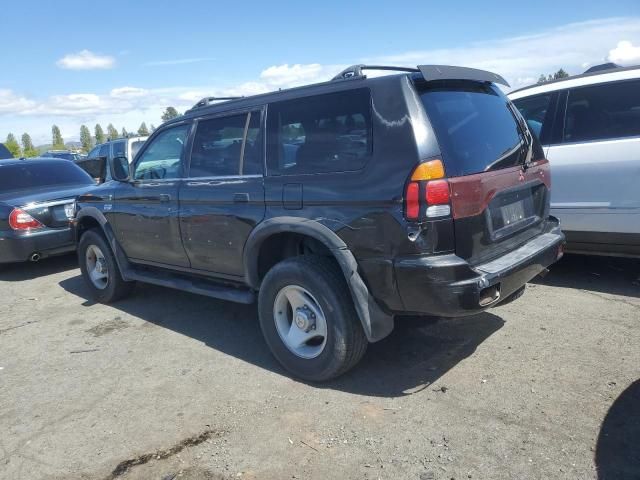 2000 Mitsubishi Montero Sport LS