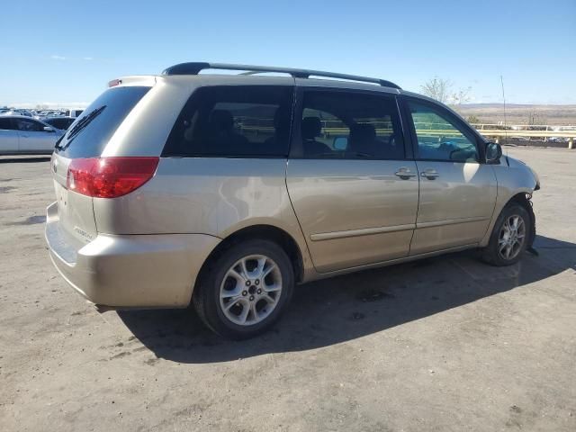 2006 Toyota Sienna LE