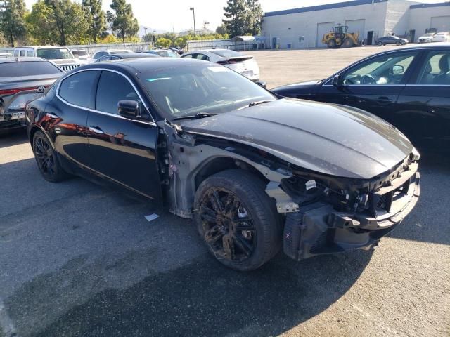 2015 Maserati Ghibli