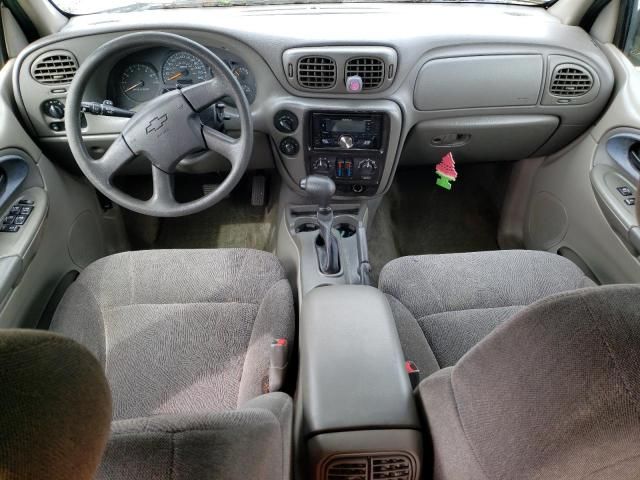 2004 Chevrolet Trailblazer LS