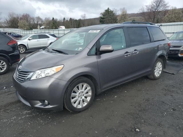 2015 Toyota Sienna XLE