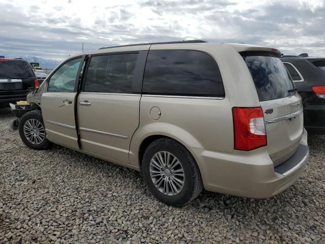 2014 Chrysler Town & Country Touring L