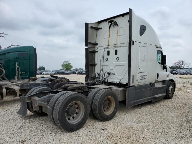 2017 Freightliner Cascadia 125