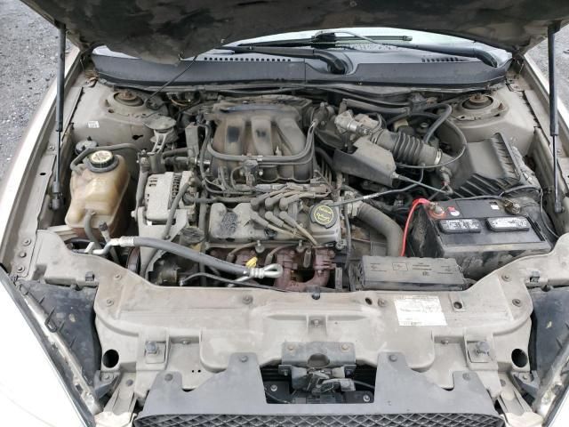 2006 Ford Taurus SE