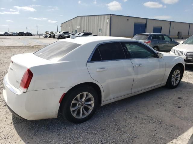 2015 Chrysler 300 Limited