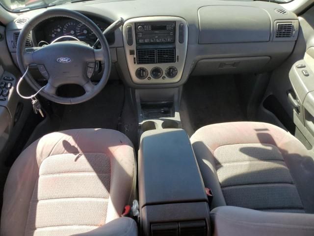 2004 Ford Explorer XLT