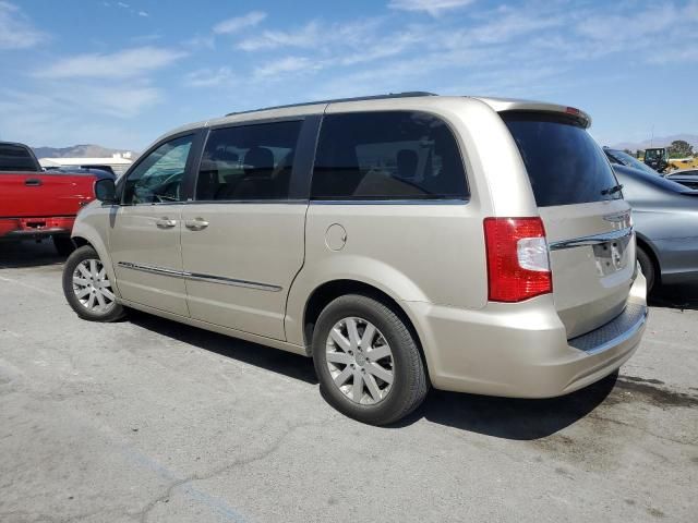 2013 Chrysler Town & Country Touring