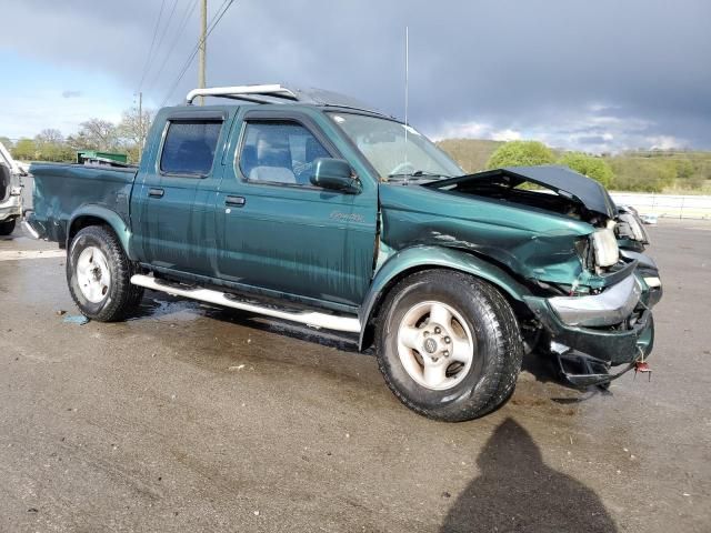 2000 Nissan Frontier Crew Cab XE