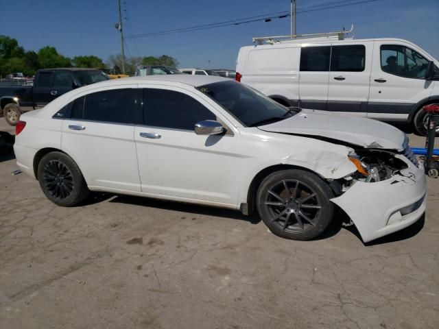 2013 Chrysler 200 Limited