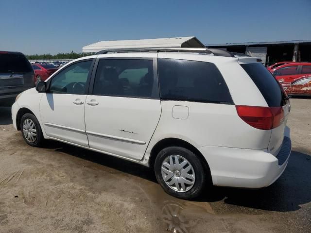 2005 Toyota Sienna CE