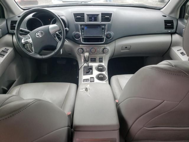 2013 Toyota Highlander Base