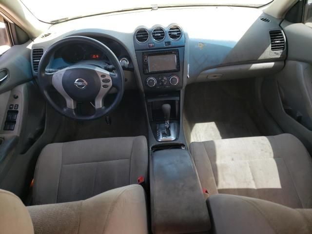 2010 Nissan Altima Base