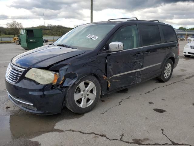 2011 Chrysler Town & Country Touring L