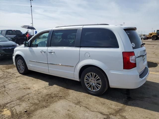 2014 Chrysler Town & Country Touring L