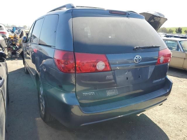 2006 Toyota Sienna XLE