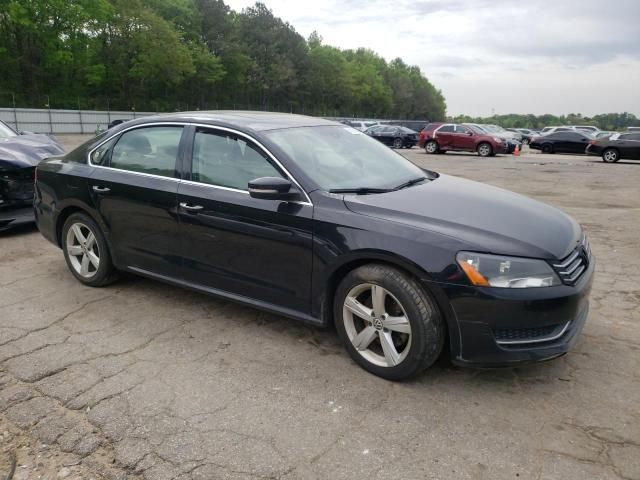 2013 Volkswagen Passat SE