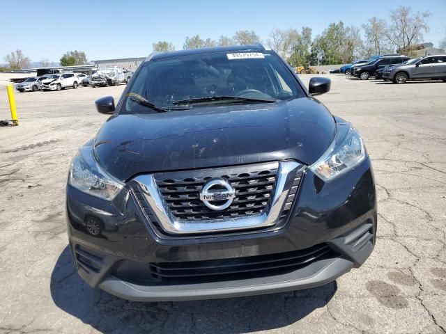 2019 Nissan Kicks S