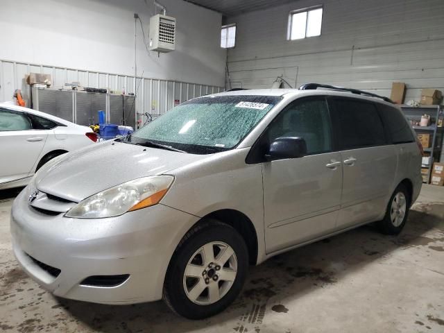 2008 Toyota Sienna CE