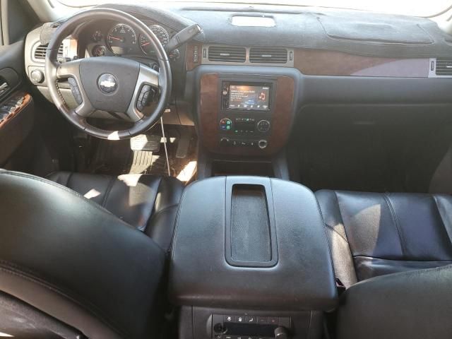 2011 Chevrolet Suburban C1500 LT