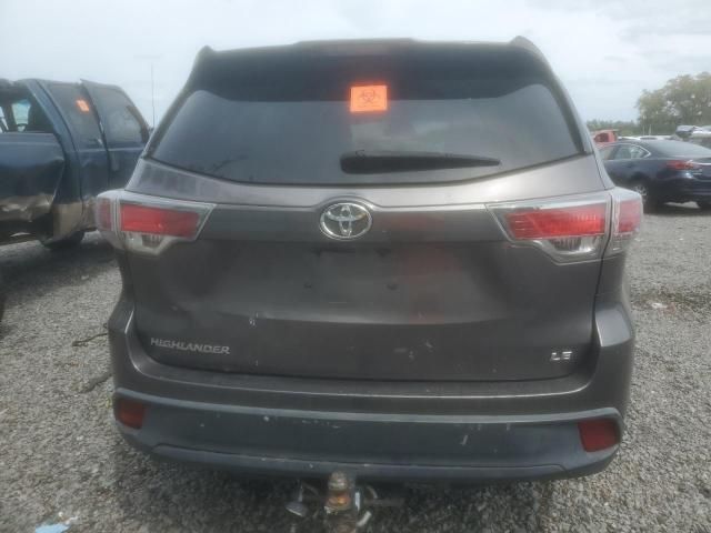 2015 Toyota Highlander LE