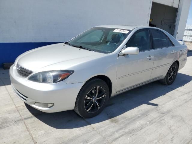 2004 Toyota Camry LE