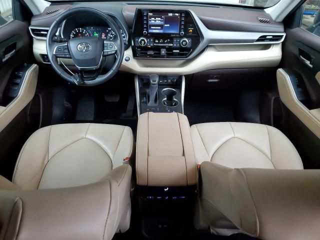 2021 Toyota Highlander XLE